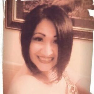 Meet your Posher, Lizzy